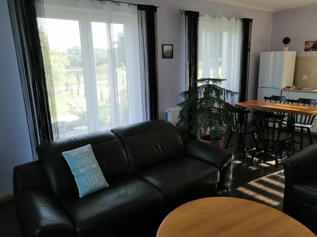 Apartament มิสลาโกวิเซ ภายนอก รูปภาพ
